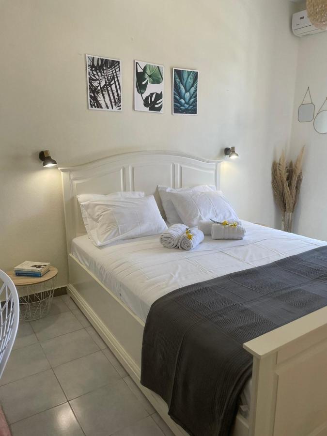 Lemon Tree Apartments B C Аргостолион Екстериор снимка